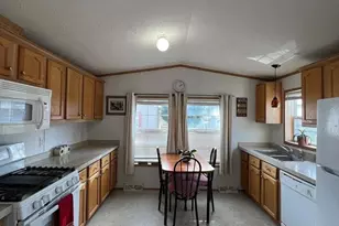 20 Barlow Dr, Mansfield, CT 06268 - Photo 5