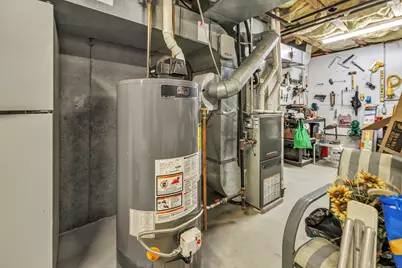 304 Summerfield Gardens #304, Shelton, CT 06484 - Photo 33