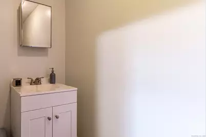 71 Williams Street, Hartford, CT 06120 - Photo 11