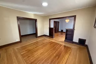 411 Ellis St, New Britain, CT 06051 - Photo 5