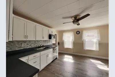 22 Hodge Avenue, Ansonia, CT 06401 - Photo 19