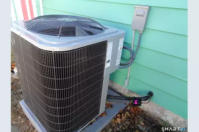 366 Columbus Avenue, Stratford, CT 06615 - Photo 35