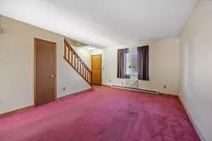 975 Meriden Rd, Waterbury, CT 06705 - Photo 9