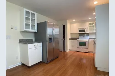 168 Highview Avenue #B, Stamford, CT 06907 - Photo 3