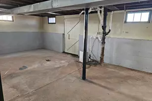 16 Vista Dr, East Haven, CT 06512 - Photo 17