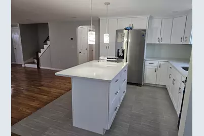 16 Vista Drive, East Haven, CT 06512 - Photo 9