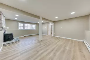 825 Old Hartford Rd, Colchester, CT 06415 - Photo 23