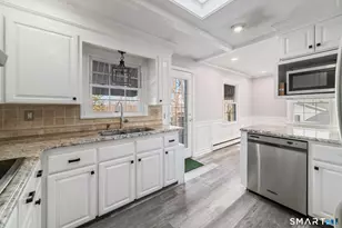 37 Albion St, Naugatuck, CT 06770 - Photo 15