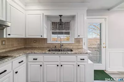 37 Albion Street, Naugatuck, CT 06770 - Photo 13