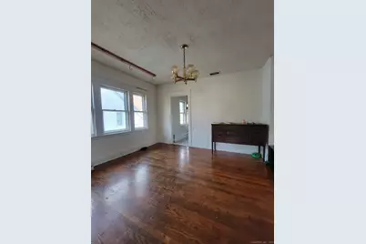 45 Belden Street #Floor 3, New Britain, CT 06051 - Photo 3