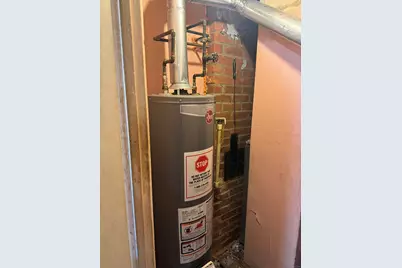 209 McGrath Court, Stratford, CT 06615 - Photo 11