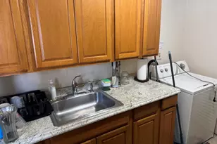 209 McGrath Ct, Stratford, CT 06615 - Photo 9