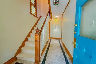 52 Sherman St, Hartford, CT 06105 - Photo 3