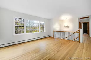 1053 Cutspring Rd, Stratford, CT 06614 - Photo 17