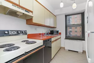 44 Strawberry Hill Ave, Stamford, CT 06902 - Photo 7