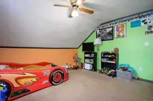 33 Railroad Ave, Plainfield, CT 06374 - Photo 25