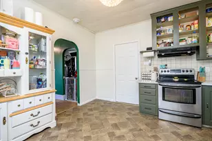 33 Railroad Ave, Plainfield, CT 06374 - Photo 9