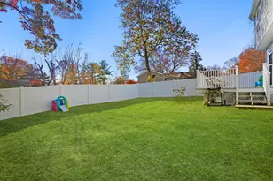 100 Hirsch Rd, Stamford, CT 06905 - Photo 35