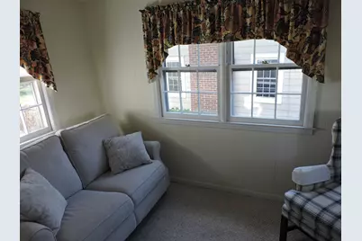 86 Parkway Drive, Stratford, CT 06614 - Photo 15