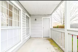 83 Leafwood Ln, Groton, CT 06340 - Photo 17