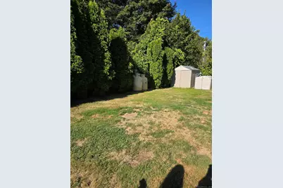 2 Pawcatuck Avenue, Stonington, CT 06379 - Photo 7