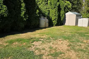 2 Pawcatuck Ave, Stonington, CT 06379 - Photo 7