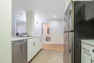 300 Broad St, Stamford, CT 06902 - Photo 9