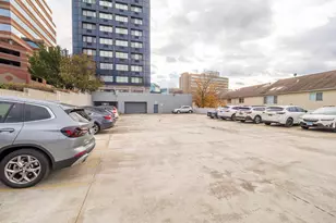 300 Broad St, Stamford, CT 06902 - Photo 23