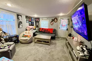 8 Oak St, Winchester, CT 06098 - Photo 3