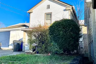 8 Oak St, Winchester, CT 06098 - Photo 11