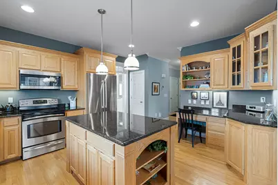 17 Autumn Lane #17, Glastonbury, CT 06033 - Photo 3