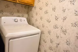 301 S Main St, Newtown, CT 06470 - Photo 9