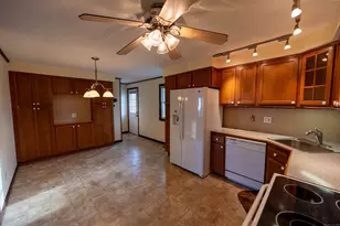 145 Deer Run Rd, Meriden, CT 06451 - Photo 13