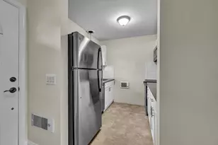 113 Park Ave, Danbury, CT 06810 - Photo 7