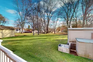 22 Pearl St, Windsor Locks, CT 06096 - Photo 31