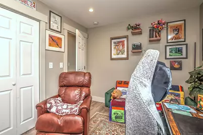 424 Bridge Street, Suffield, CT 06078 - Photo 21