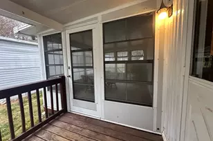 270 Boston Post Rd, Waterford, CT 06385 - Photo 17