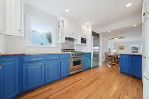 656 Fairfield Beach Rd, Fairfield, CT 06824 - Photo 7
