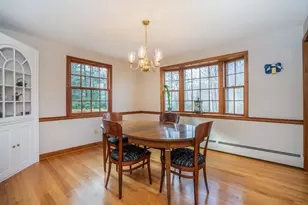 9 Gretel Ln, Simsbury, CT 06070 - Photo 5