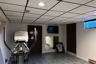 24 Colonial Dr, Waterford, CT 06385 - Photo 23