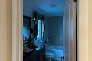 24 Colonial Dr, Waterford, CT 06385 - Photo 19