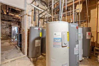 25 Whittier Street, Bridgeport, CT 06605 - Photo 29