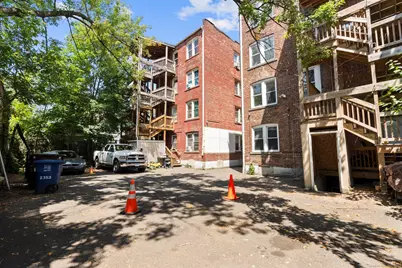 25 Whittier Street, Bridgeport, CT 06605 - Photo 9