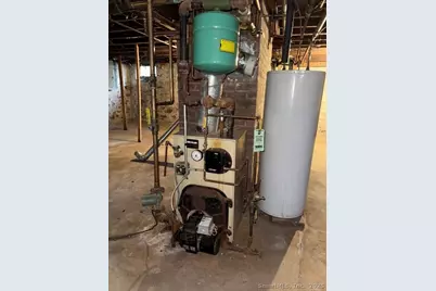 61 Cheshire Road, Wallingford, CT 06492 - Photo 15