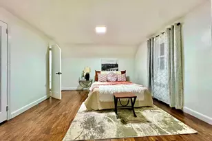 50 Pilgrim Rd, Bridgeport, CT 06610 - Photo 17