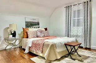 50 Pilgrim Rd, Bridgeport, CT 06610 - Photo 11