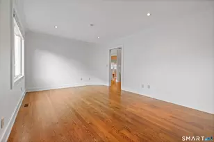 1 Island Dr, Norwalk, CT 06855 - Photo 25