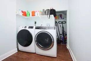 32 Spring St, Ansonia, CT 06401 - Photo 11