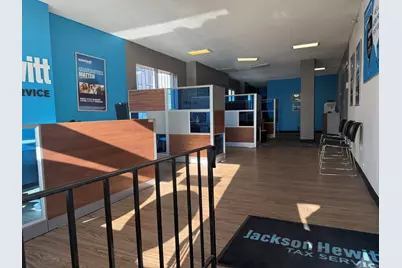 468 Franklin Avenue, Hartford, CT 06114 - Photo 1