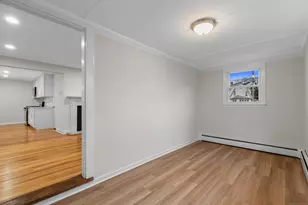 484 Pine Rock Ave, Hamden, CT 06514 - Photo 9